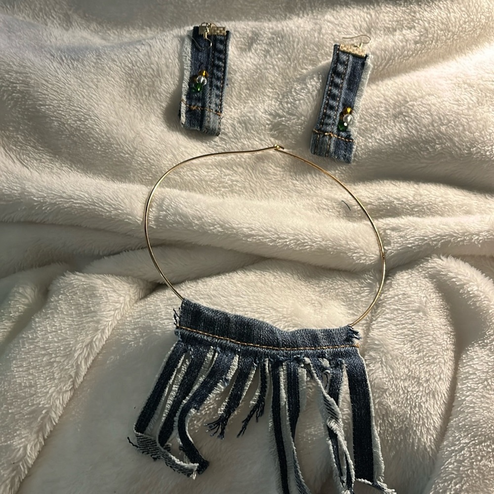 Necklace choker, pendant  is denim Material , with denim earrings handcrafted